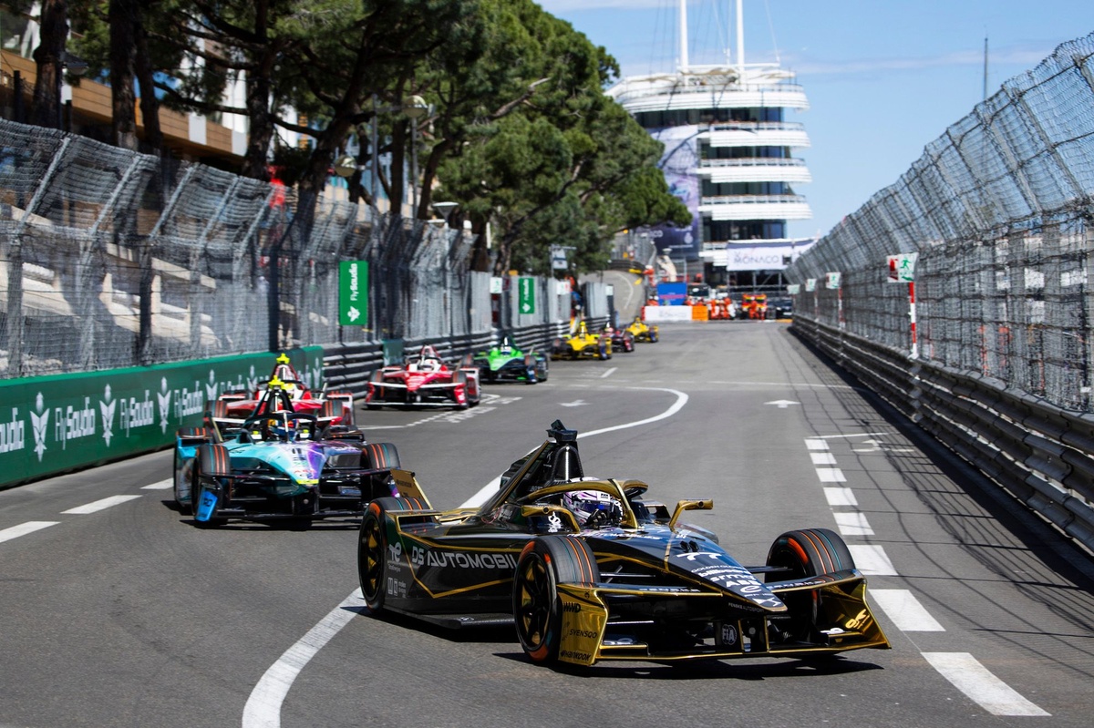 DS Penske Monaco E-Prix Açılışında Parlak Performans Gösterdi