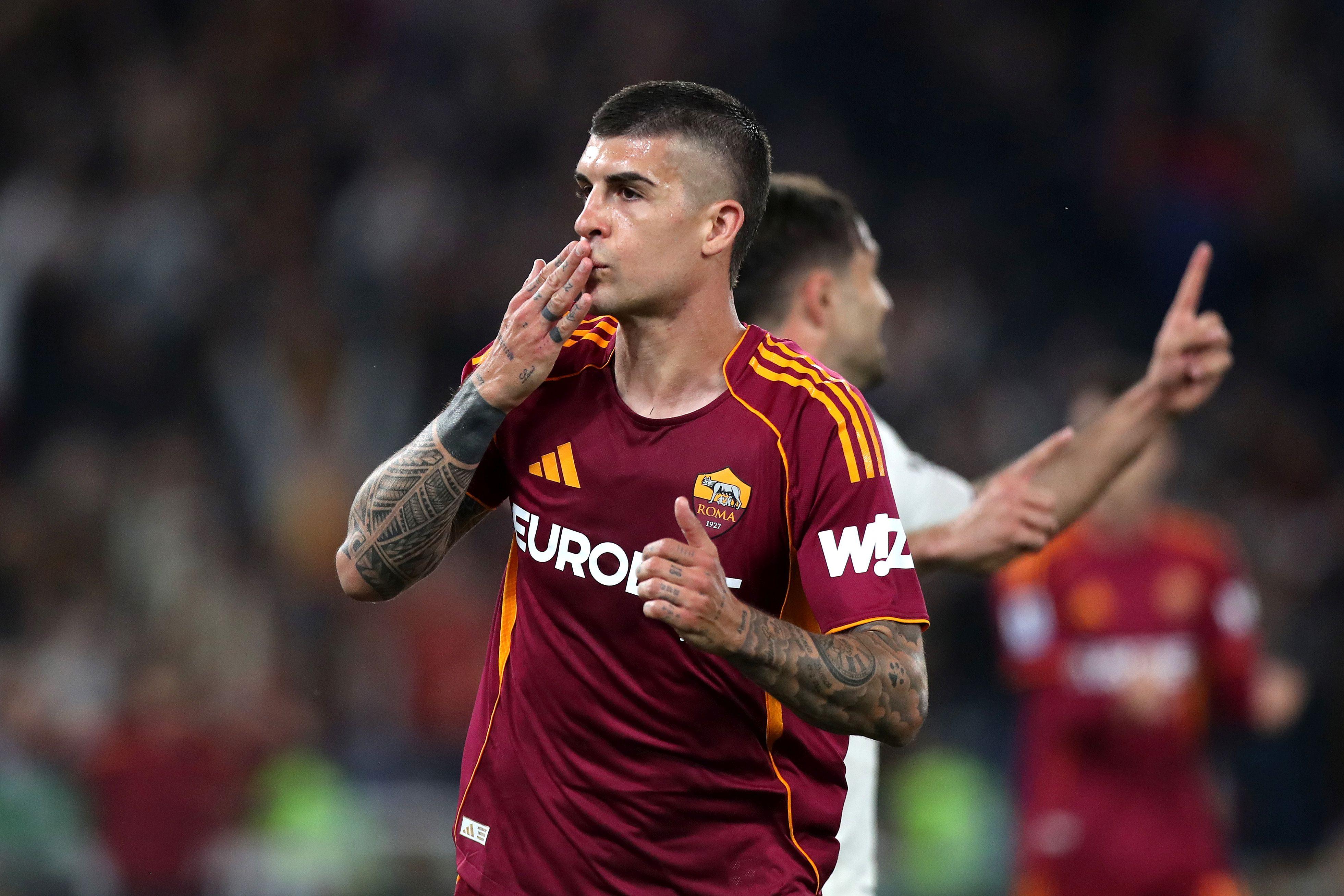 Roma Fiorentina'yı Yendi, Juventus'a Göz Atıyor