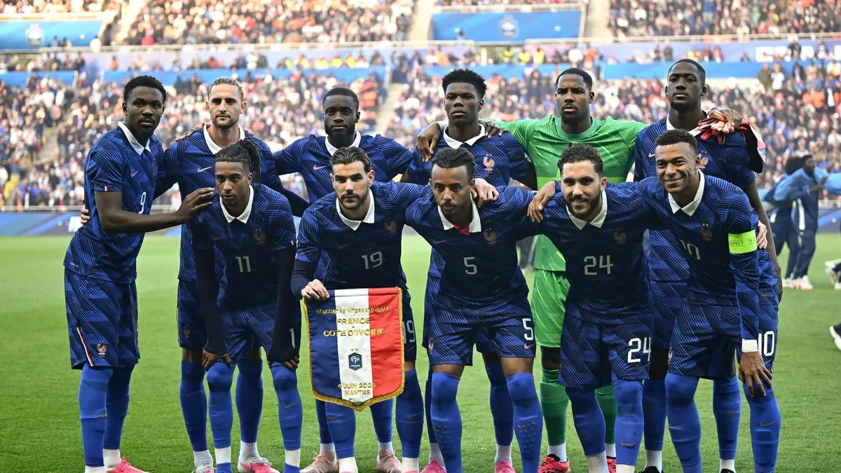 Fransa 2026'ya Giriyor: Horozlar Geri Döndü!