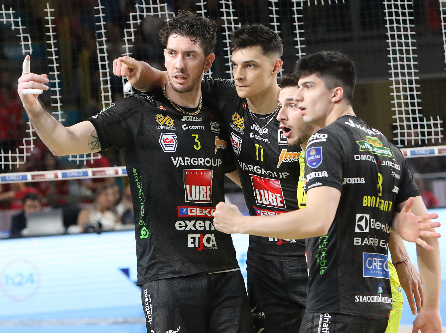 Aleks Nikolov ve Lube İtalya Serisinin Son Mecasında Perugia'ya Gidiyor