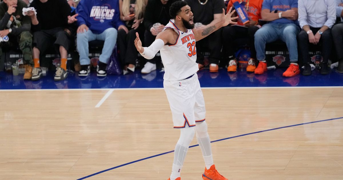 Knicks -22 İle 8 Dakikada Son, Sonra Tarihe Göre Duyarlı Bir Seri ve Deli Bir Ters Çevirme