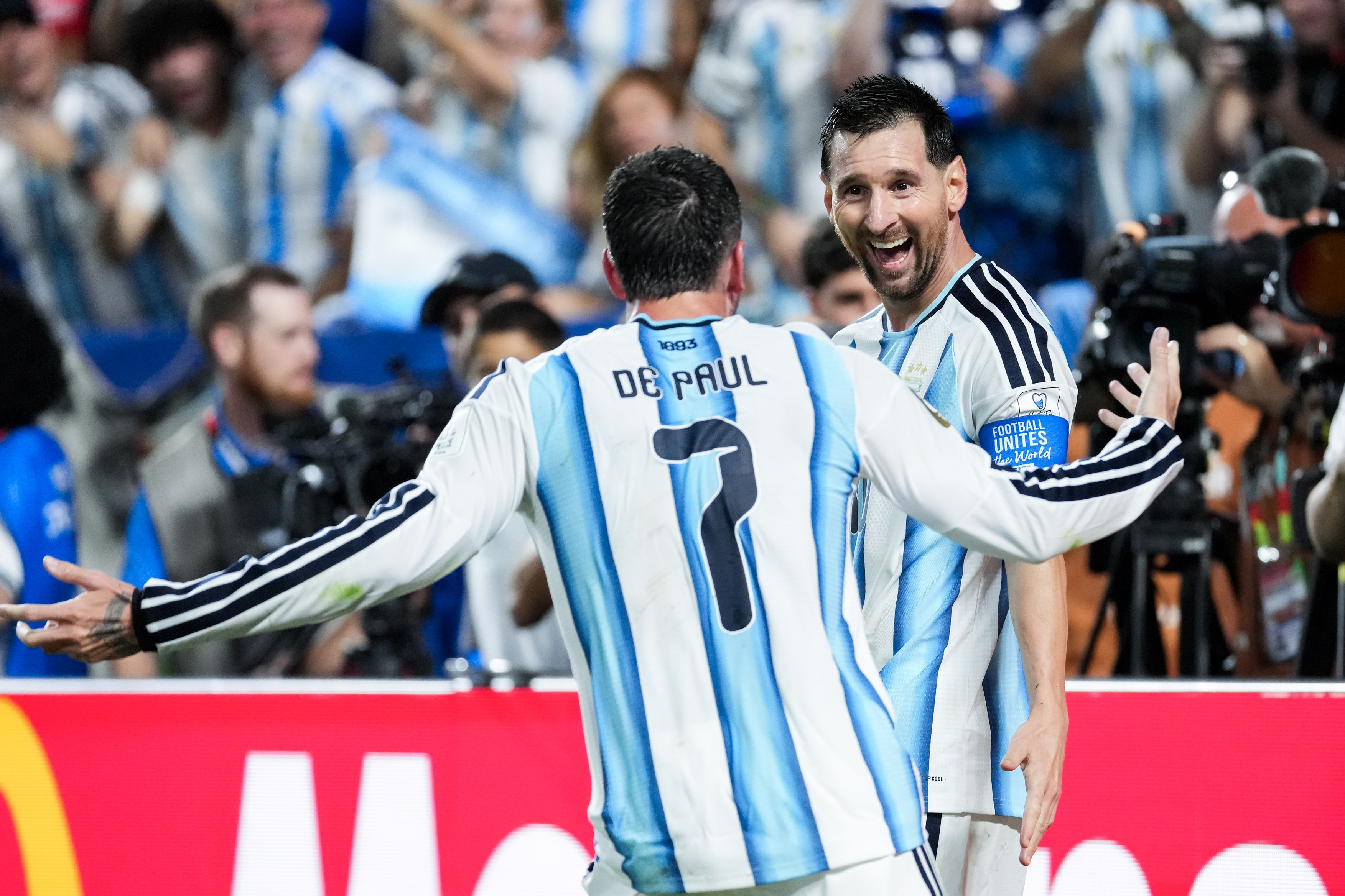 Messi'nin Hat-trick'i: Arjantin, 2026 DÜK Tarihi Başlangıcında Cezayir'i 3-0 Yendi