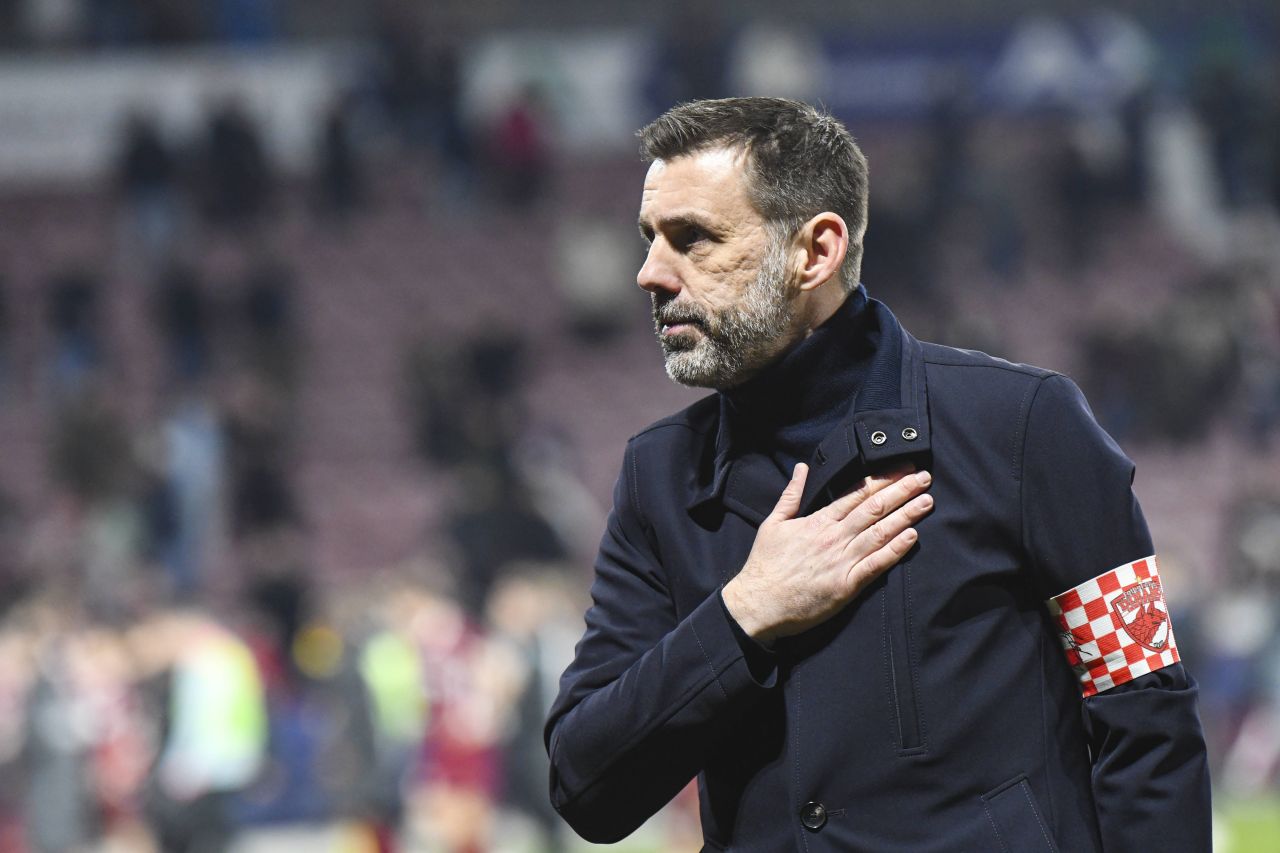 Dinamo - CFR Cluj: SPORT.RO'da 21:00'dan LIVE TEXT | "Köpekler", Büyük Bir Fırsatın Önünde