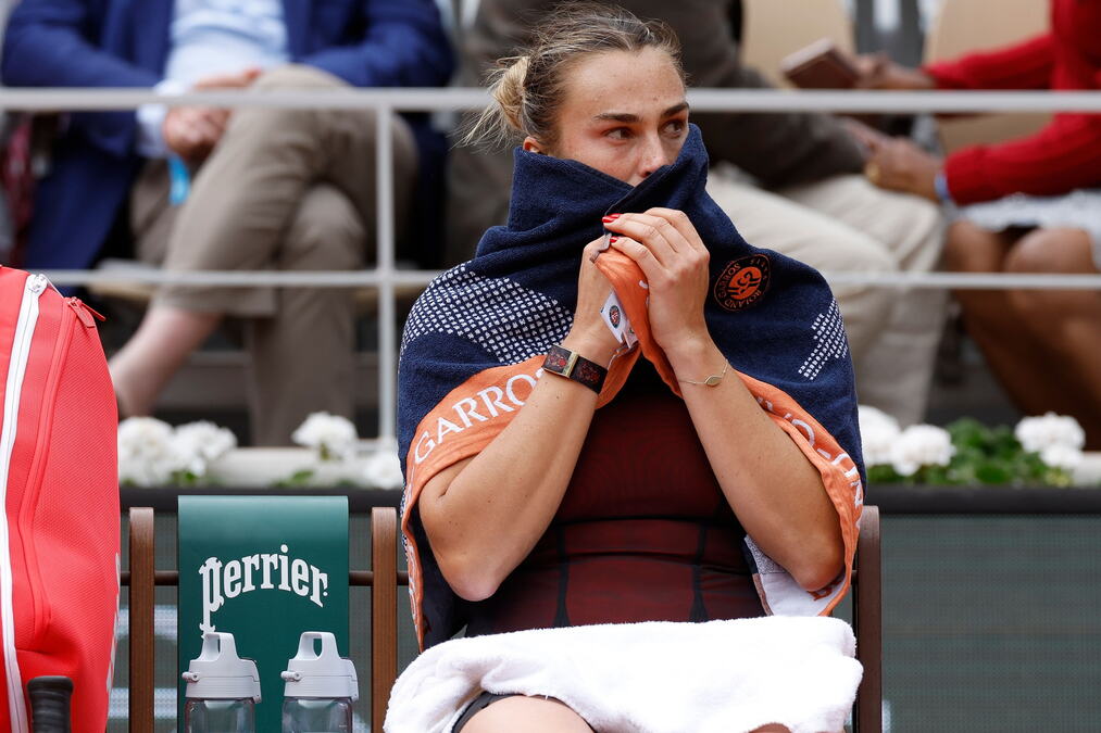 Sabalenka'nın Paris Çöküşü: 'Tenisten Ayrılmak İstiyorum'