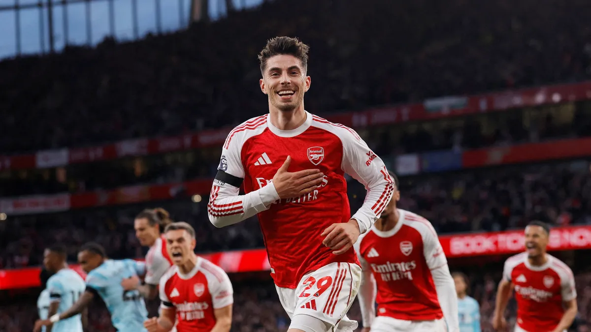 Arsenal 22 Yıllık Beklemeyi Bitirdi, Premier League Şampiyonu Oldu