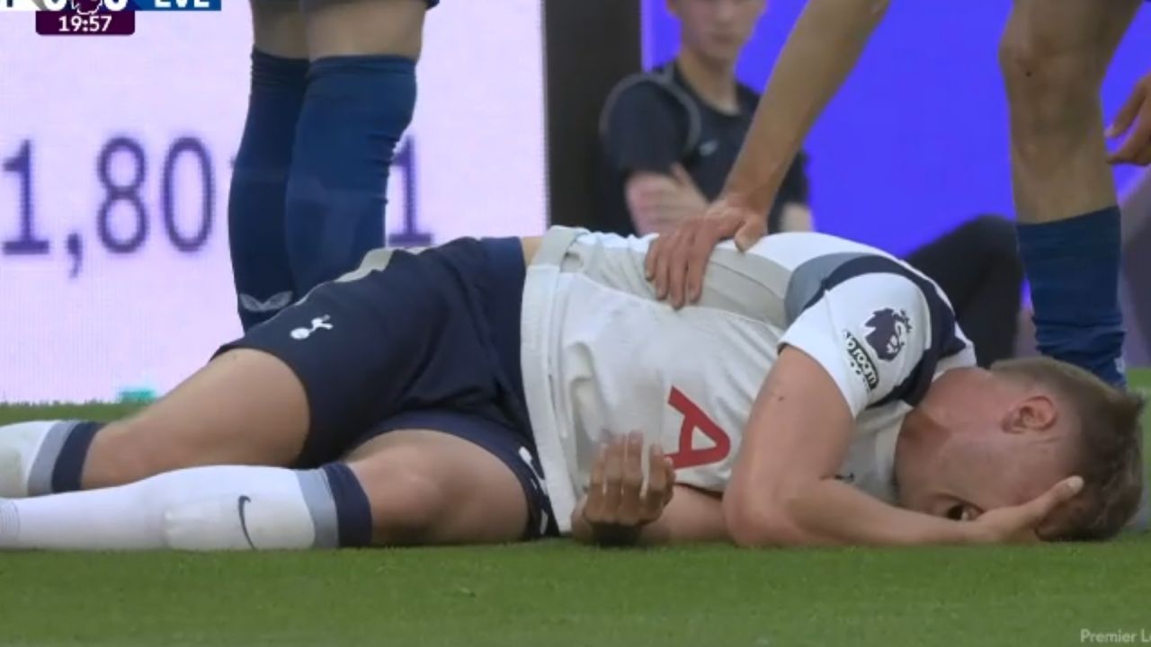 Korkunç! Tottenham - Everton'da Van de Ven'e Korkunç Foul