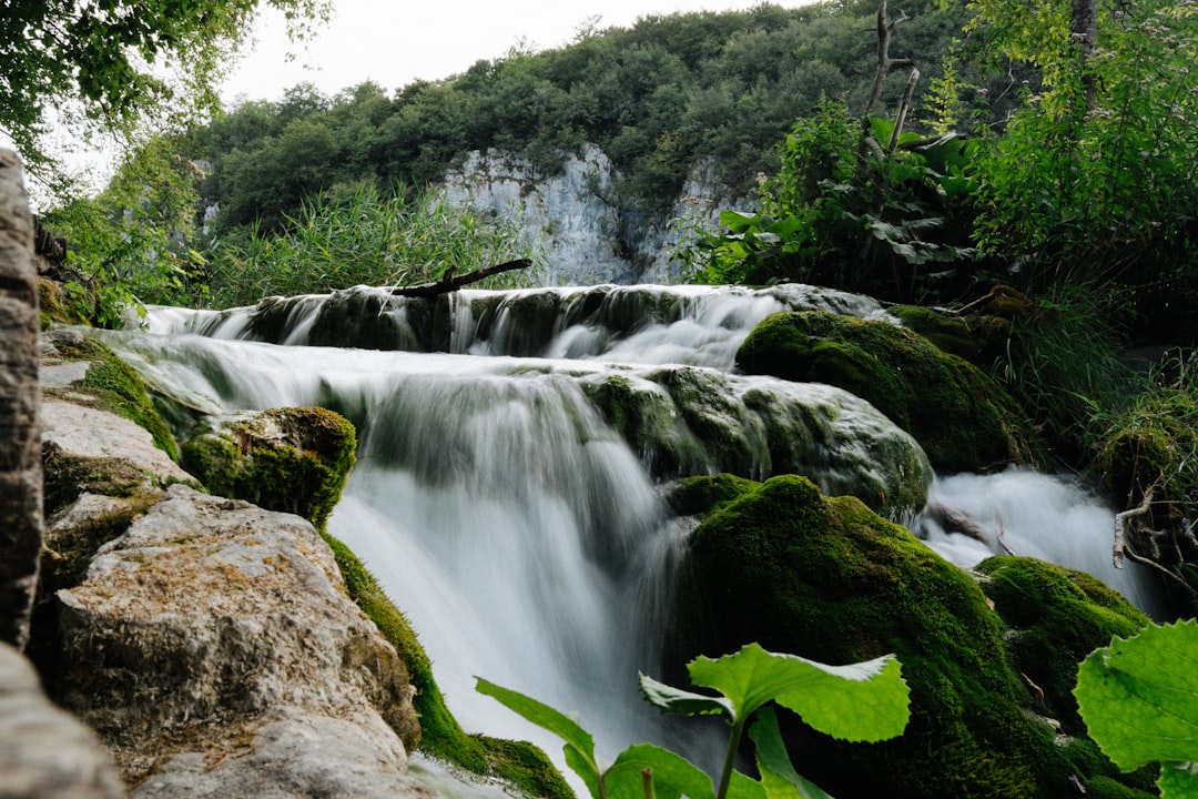 Una Ulusal Parkı: Bosna'nın Kayakçıları İçin Nehir Cenneti